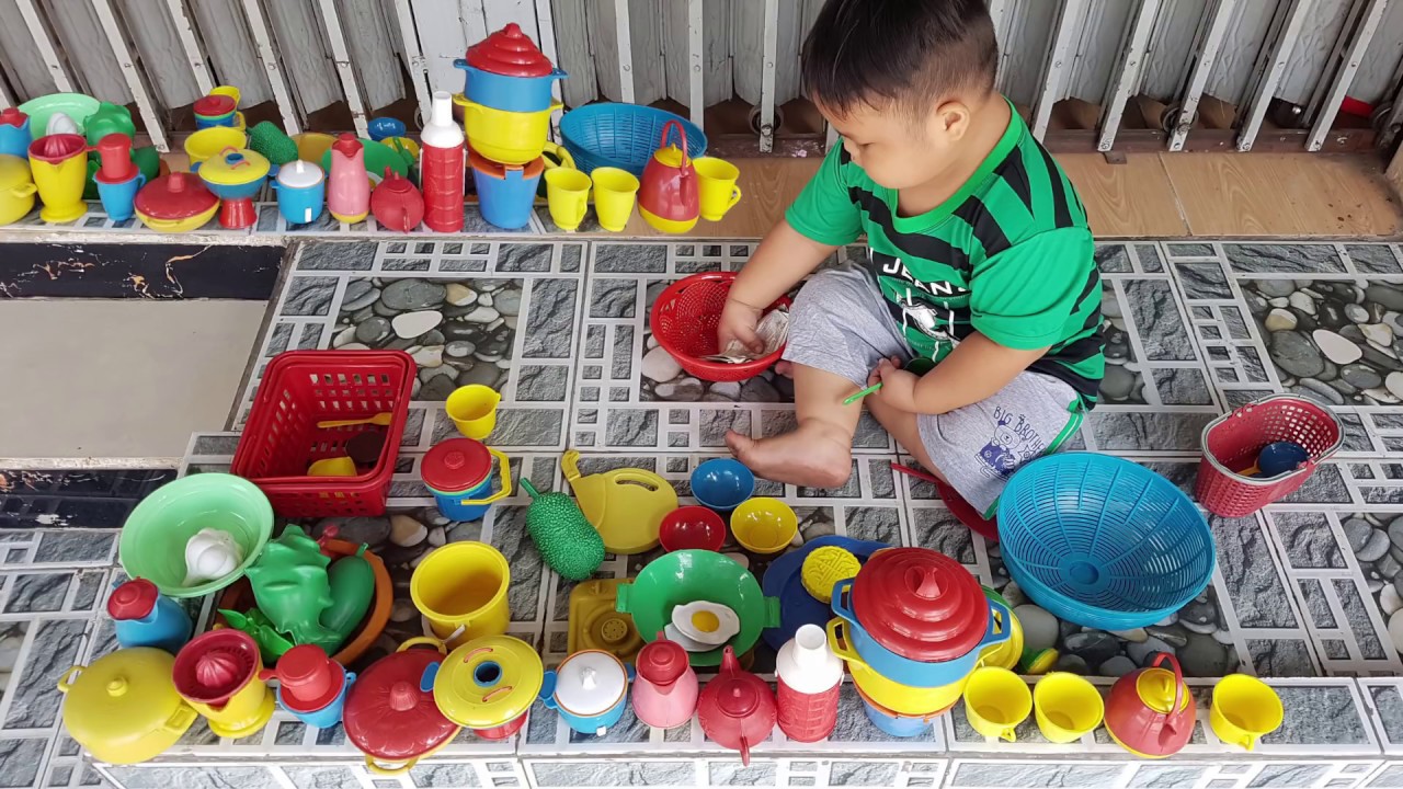 Chứng nhận Hợp quy là điều kiện bắt buộc đối với các cơ sở sản xuất, kinh doanh đồ chơi trẻ em